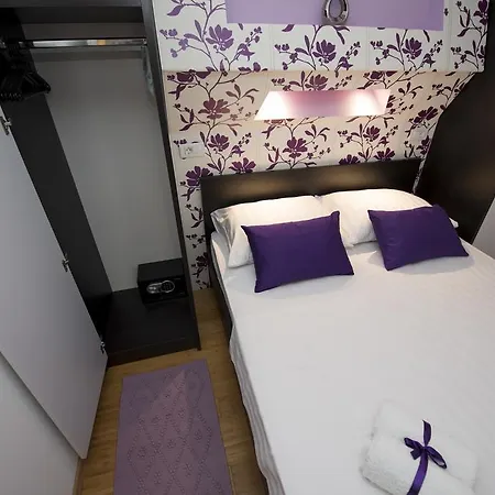 Annya Apartman