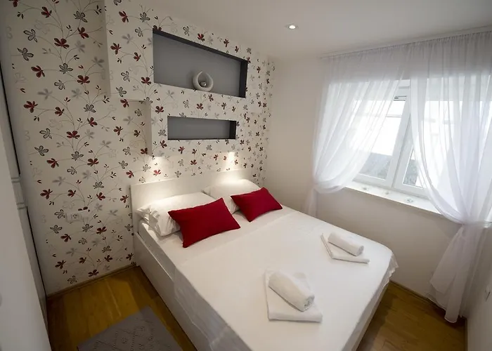 Annya شقة سبليت